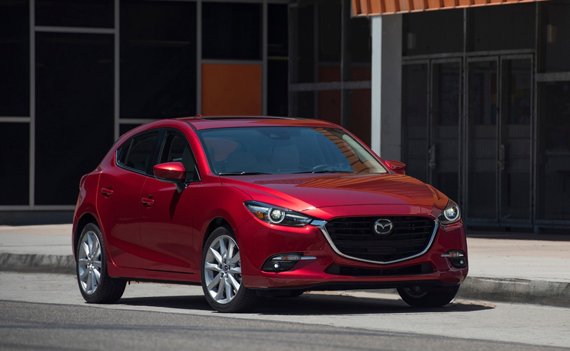 | Présence web Mazda 3 ambition rouge modèle 2018